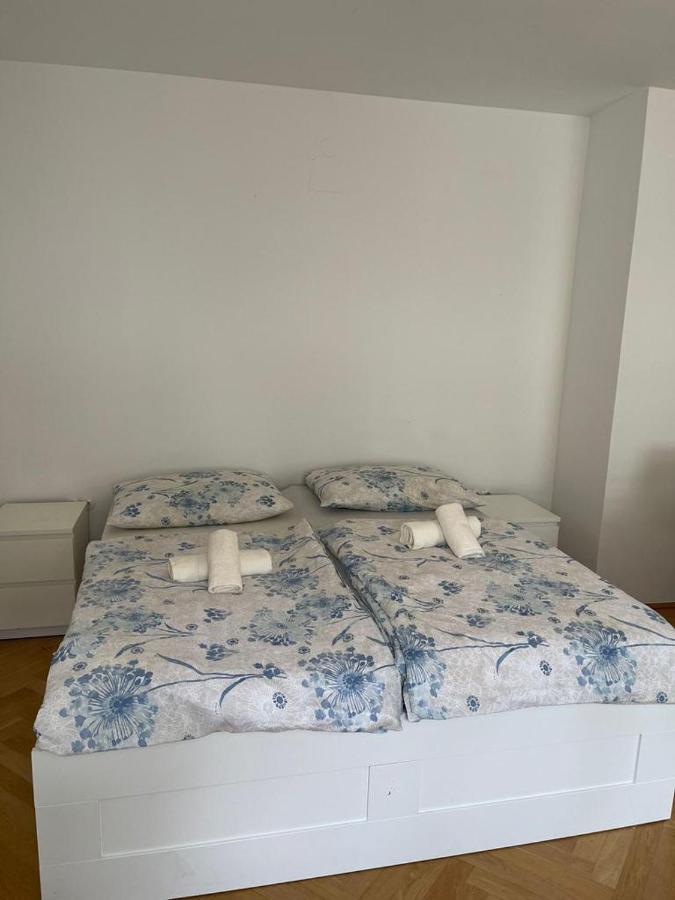 Apartament Default Stepahnsplatz Wiedeń Zewnętrze zdjęcie