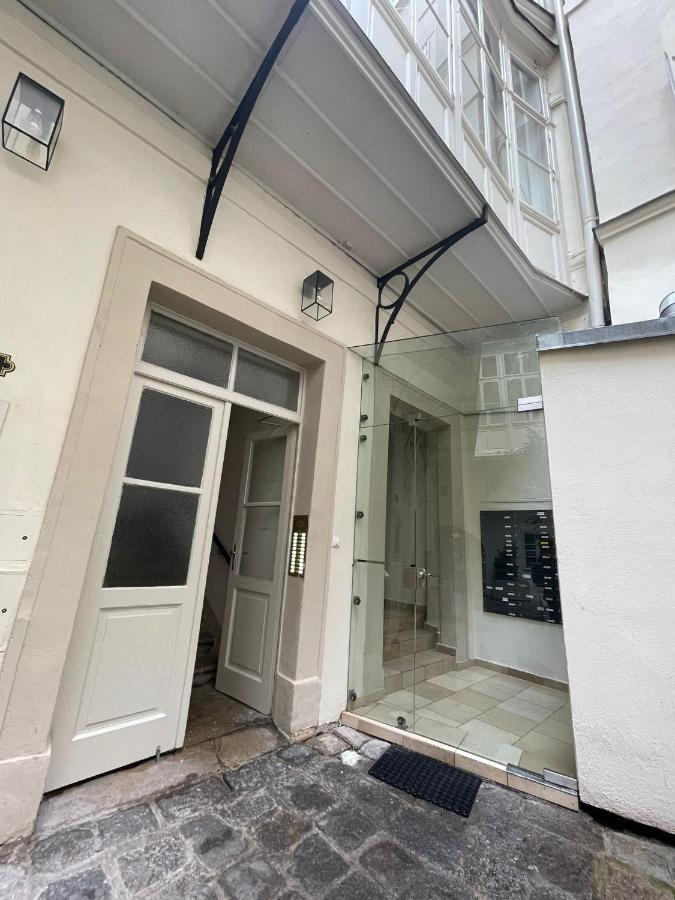 Apartament Default Stepahnsplatz Wiedeń Zewnętrze zdjęcie
